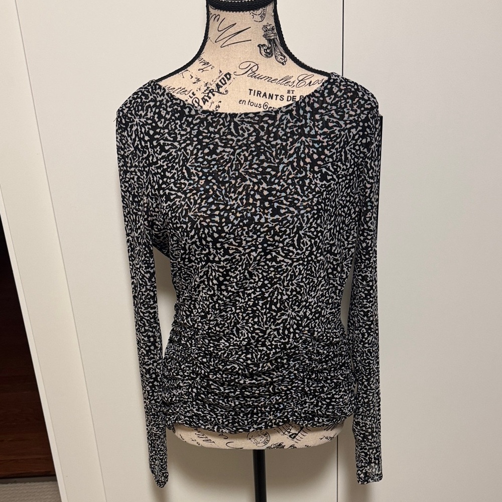 RW&CO. Black and White Printed Long Sleeve Top